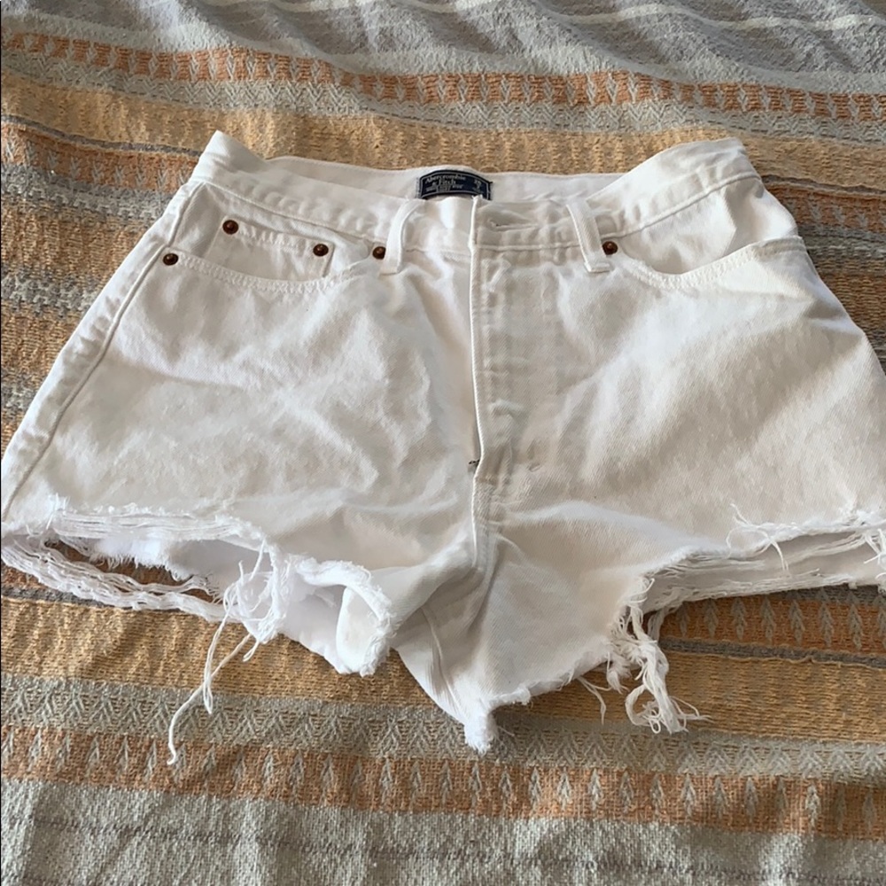 Brand new Abercrombie and Fitch white shorts